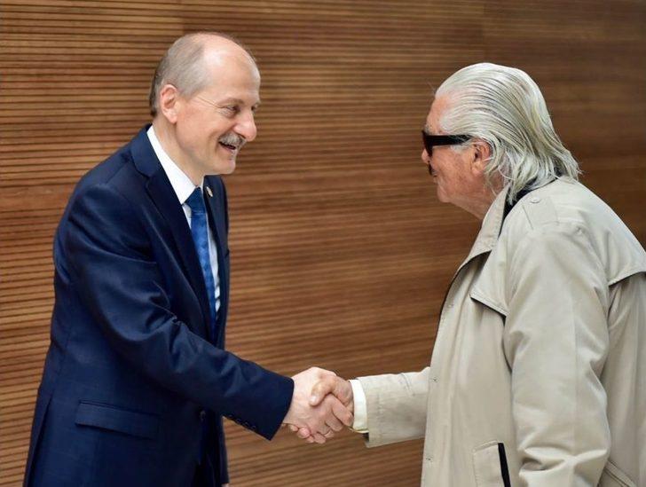 Fatih’in Yeni Belediye Başkanı Hasan Suver Vatandaşları Kapıda Karşıladı G3