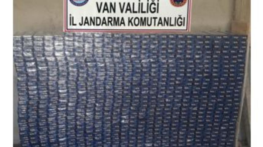 &Ccedil;aldıran&rsquo;da 3 At Sırtına 7 Bin 450 Paket Ka&ccedil;ak Sigara Ele Ge&ccedil;irildi