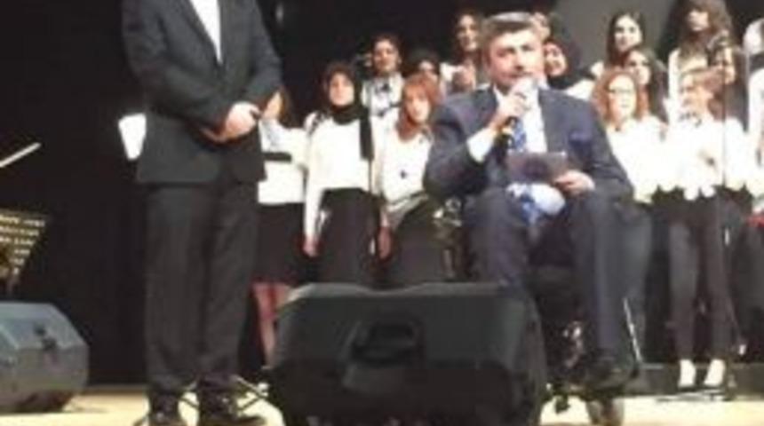 12 Yıl Hizmet Ettiği İlçe İçin Yazdığı Veda Şiiri Herkesi Ağlattı