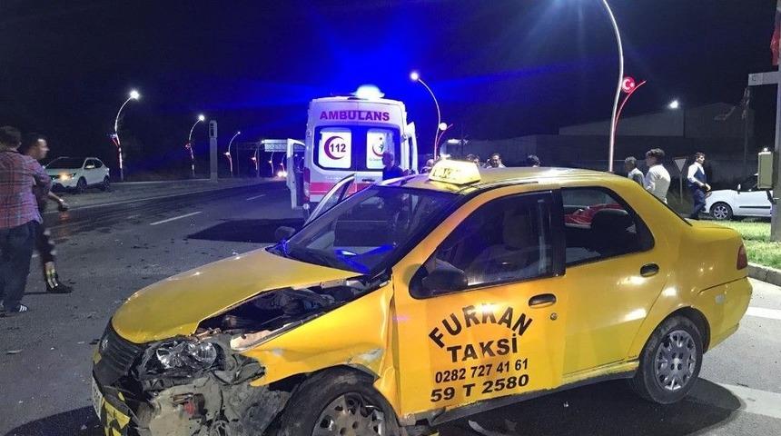 Tekirdağ&rsquo;da Trafik Kazası: 3 Yaralı