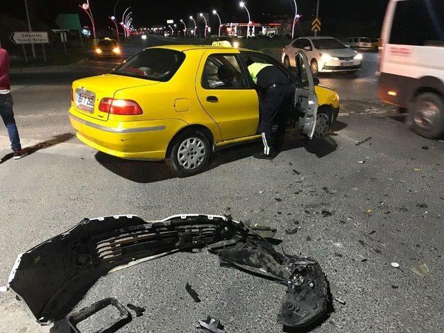 Tekirdağ’da Trafik Kazası: 3 Yaralı