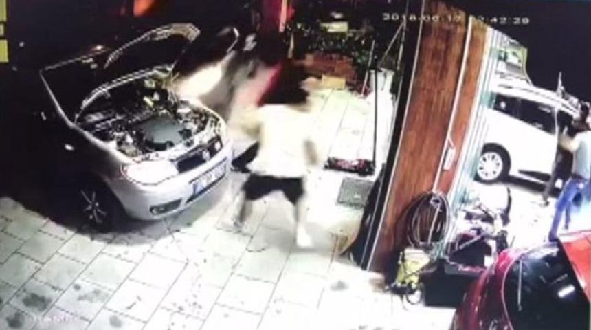 &Ouml;l&uuml;mden Saniyelerle Kurtuldular