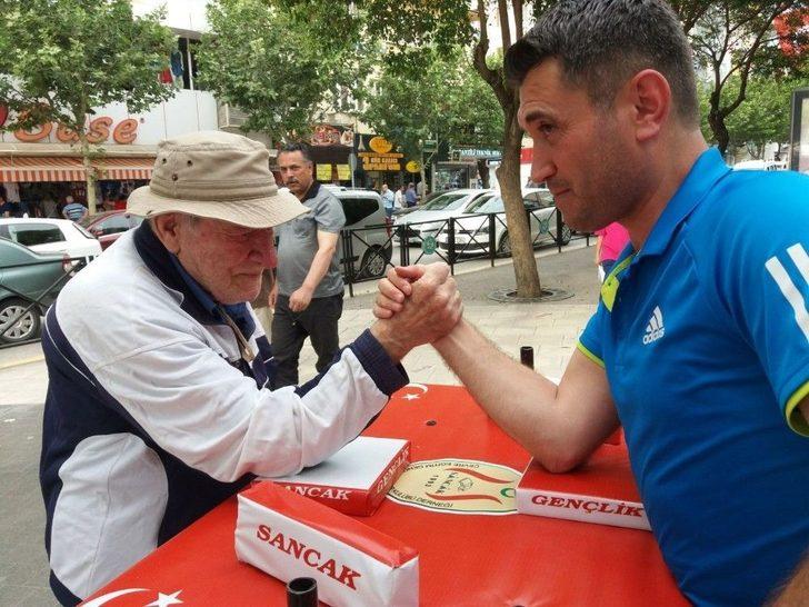 Avrupa Şampiyonunun Bileğini Babası Büktü G1