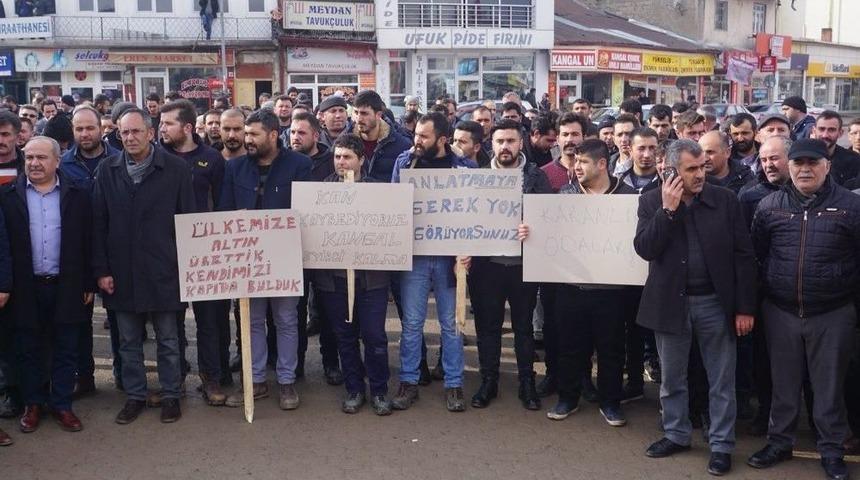 Kangal&rsquo;da İş&ccedil;ilerden "&uuml;cretsiz İzin" Protestosu