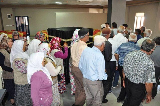 Hacı Adaylarına Uygulamalı Eğitim