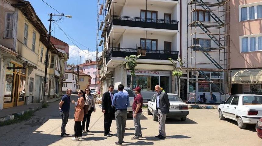 Başkan Yal&ccedil;ın, Sokak Sağlıklaştırma Projesi İnşaat &Ccedil;alışmalarını İnceledi