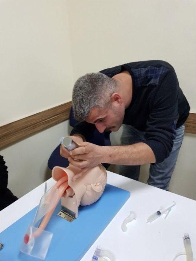 Sağlık Personeline &rsquo;temel Mod&uuml;l&rsquo; Eğitimi 1