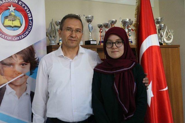 (özel) Lgs Birincisi İmam Hatipli Azra Ön Yargıları Yıktı