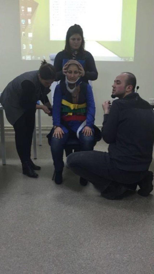 Sağlık Personeline &rsquo;temel Mod&uuml;l&rsquo; Eğitimi 2