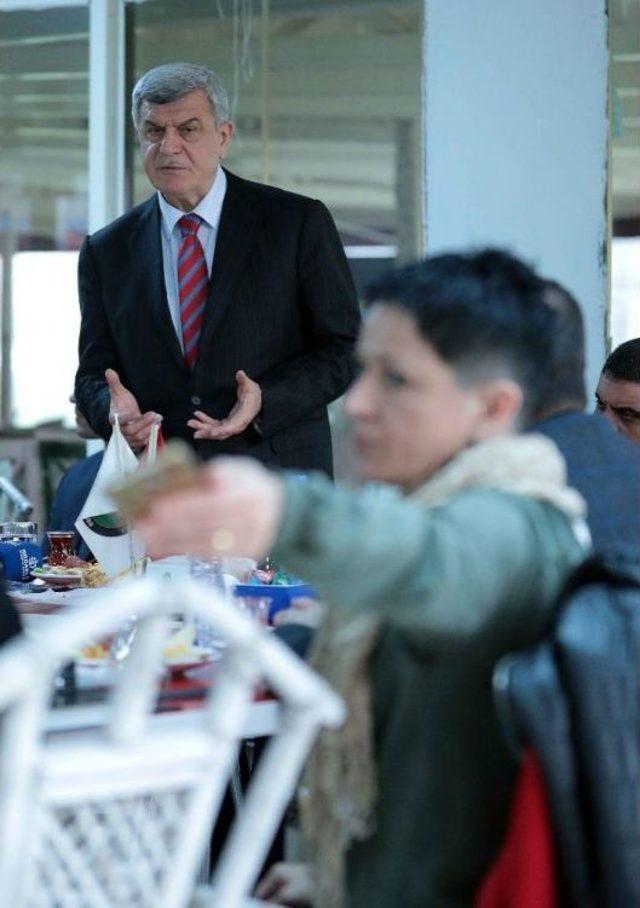 Başkan Karaosmanoğlu, "aile Yıkılırsa Millet Yıkılır" 1