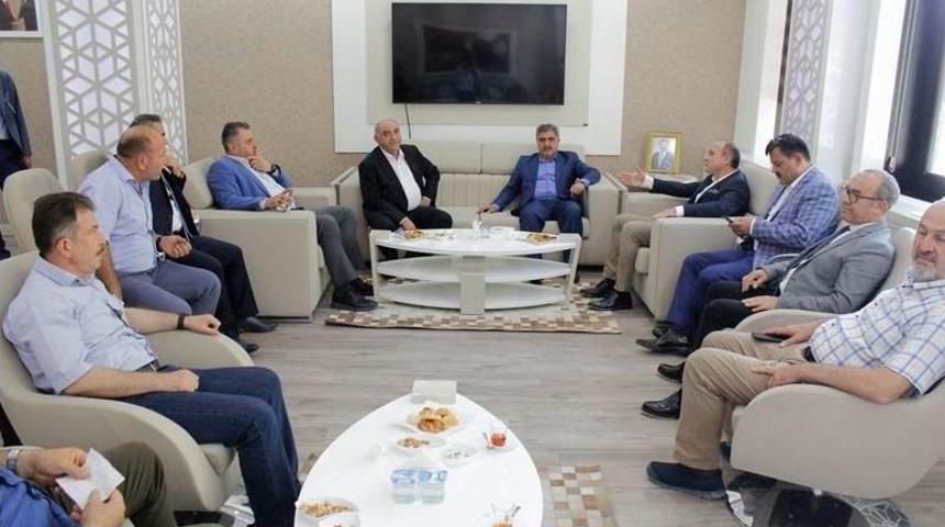 Karahocagil İle &Ccedil;ilez, Atso Meclisiyle Buluştu