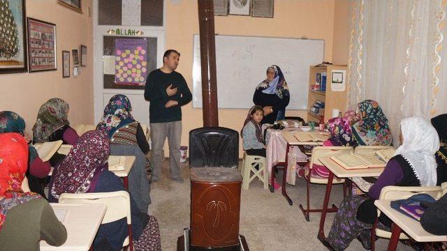 Sarıg&ouml;l&rsquo;de Kur&rsquo;an Kurslarına Yoğun İlgi 1