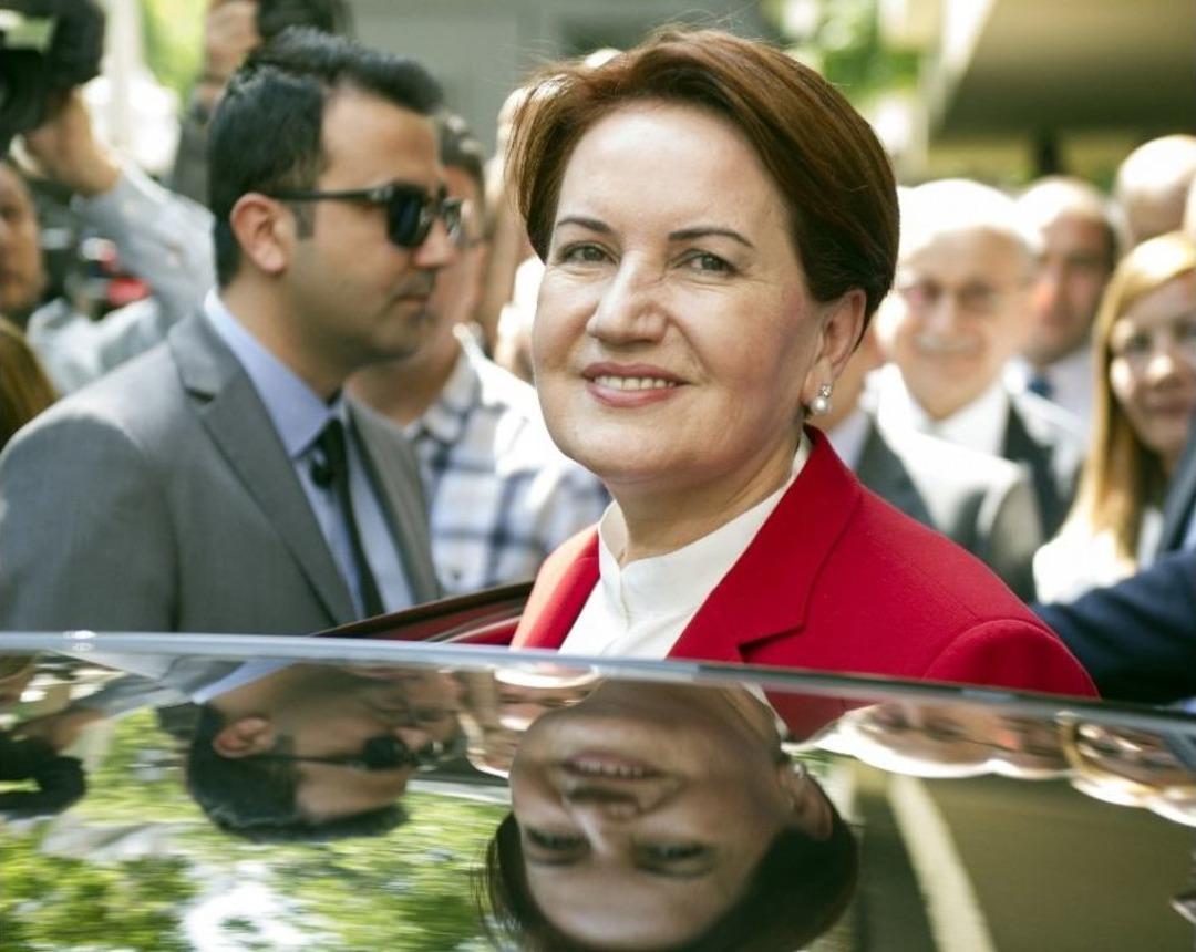 Meral Akşener Cumhurbaşkanlığı Adaylığı İ&ccedil;in Ysk&rsquo;ya Başvurdu