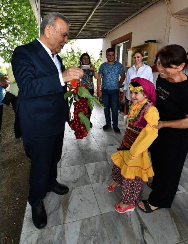 Başkan Kocaoğlu, Kiraz Üreticileri İle Buluştu