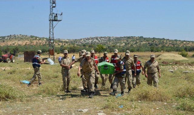 Adıyaman’da Düşen Uçağın Pilotu 27 Kilometre Uzaklıkta Bulundu