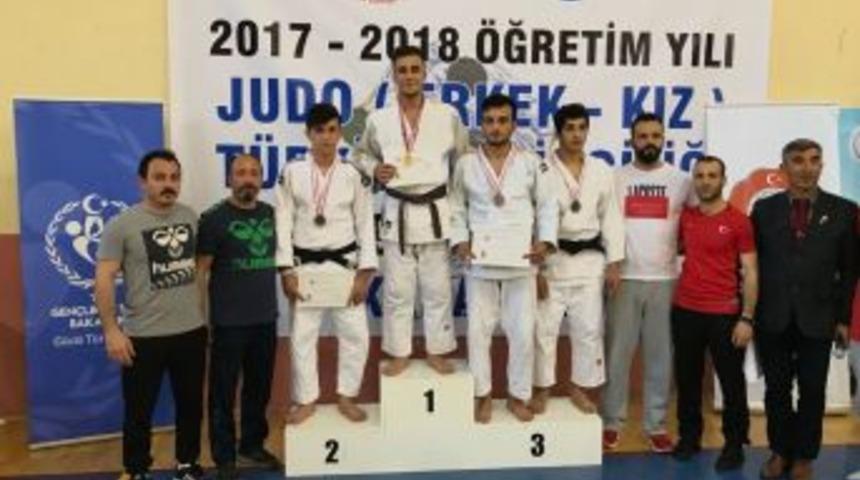 Judoda Mostem R&uuml;zgarı
