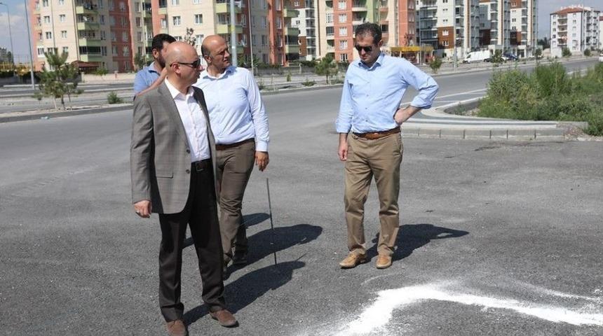 Kocaisnan Belediyesi Z&uuml;mr&uuml;t Mahallesine Pazar Yeri Kazandırıyor