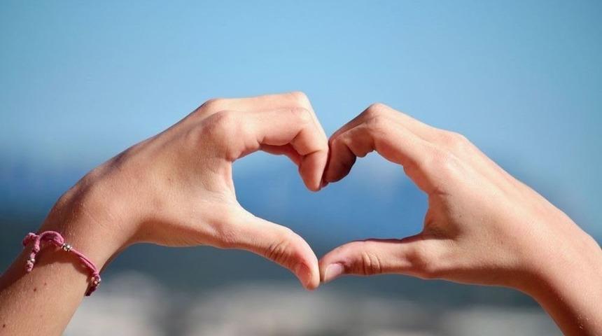 Tv+&rsquo;ın Sevgililer G&uuml;n&uuml; Programı