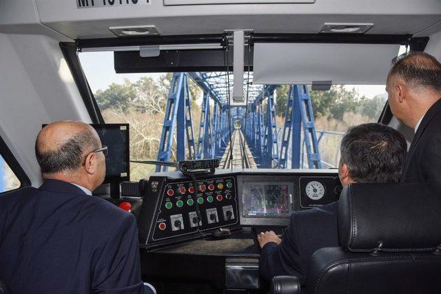 Vali Demirtaş Adana-toprakkale Hızlı Tren Projesini Yerinde İnceledi