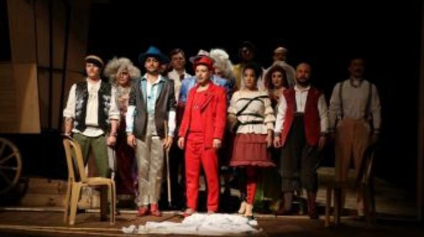 &ldquo;a&ccedil;ık Havada Tiyatro&rdquo; Etkinliği Başlıyor