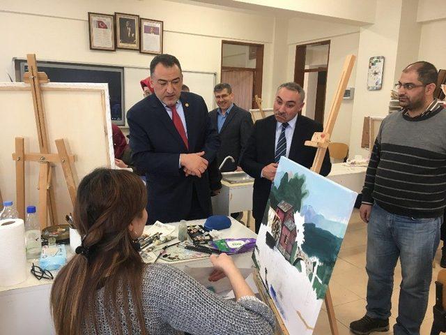 Milletvekili Nazlı, Halk Eğitimi Merkezi&rsquo;ni Ziyaret Etti 2