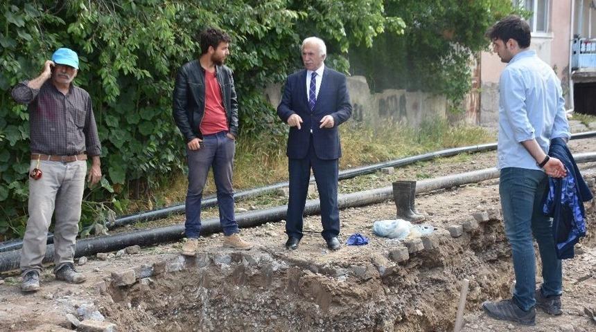 Reşadiye’de Altyapı Çalışmaları Devam Ediyor