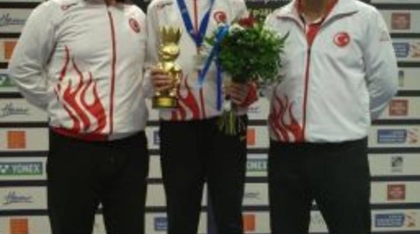 Erzincanlı Milli Sporcudan Tarihi Başarı