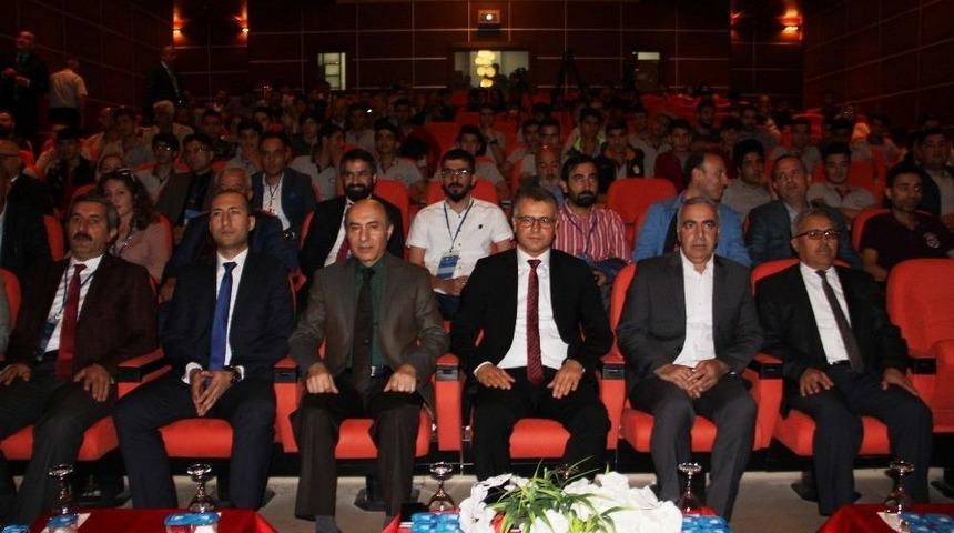 Dü’de ‘sanayi Sektörü İle Akademinin Buluşması’ Çalıştayı