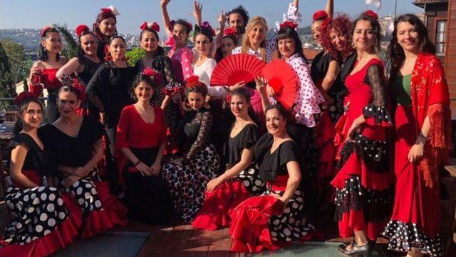 Dünya Dans Günü’nde Flamenko Gösterisi