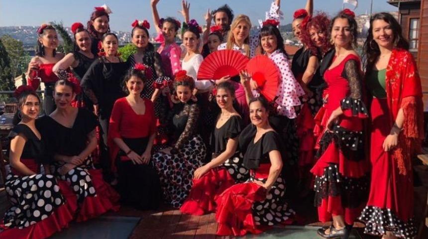 Dünya Dans Günü’nde Flamenko Gösterisi
