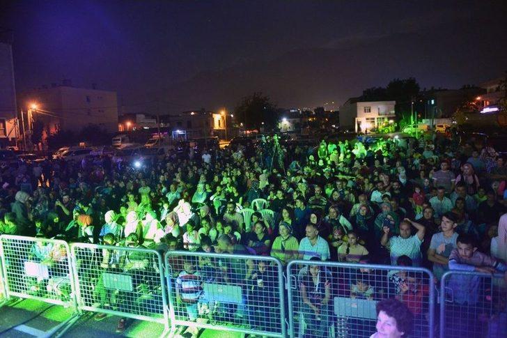 Bursa’da Renkli “ahududu Şenliği” G4