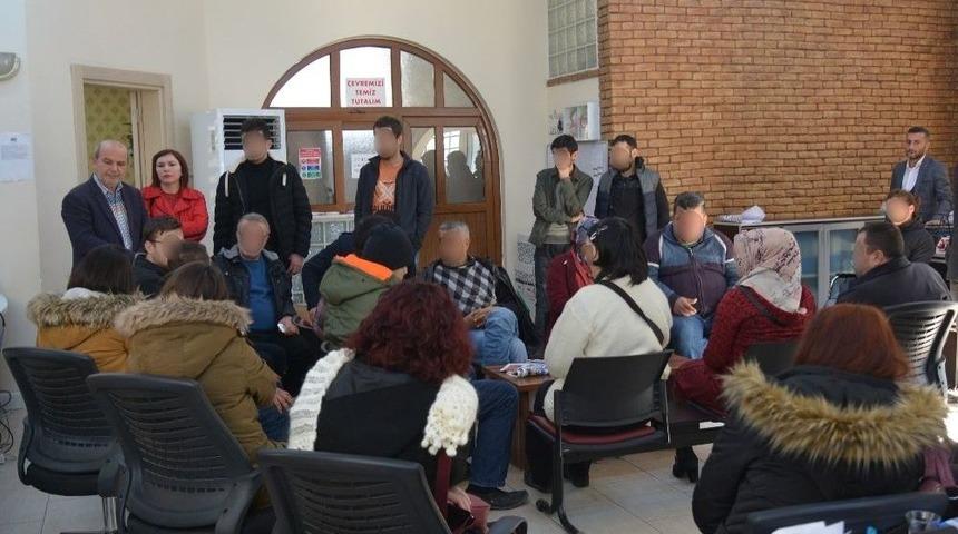 Yunusemre Belediyesi Hastaları Ağırladı