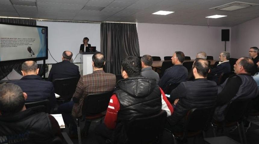 B&uuml;y&uuml;kşehir Belediyesinden Petshop Sahiplerine Sertifikalı Eğitim