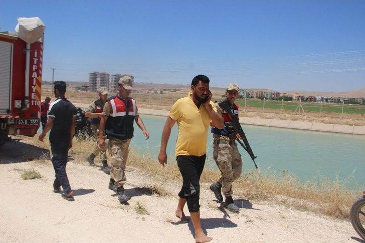 Erkek Arkadaşıyla Gezmeye Giden Genç Kız Kanalda Boğuldu G4