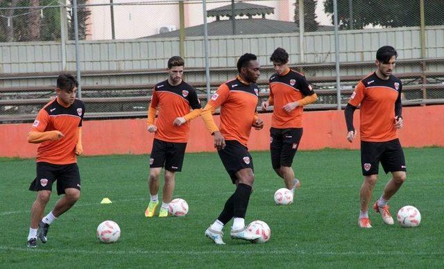 Adanaspor, Manisaspor Maçı Hazırlıklarına Başladı