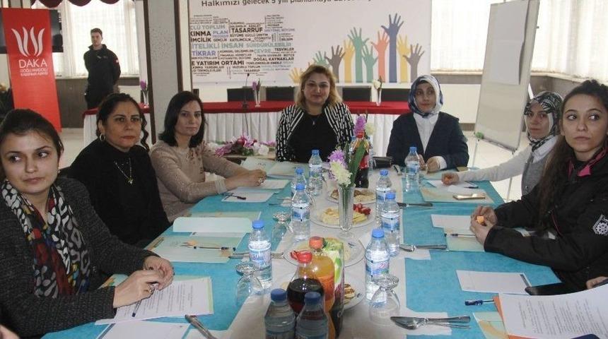 Daka&rsquo;dan Hakkari&rsquo;de &lsquo;11. Kalkınma Planı&rsquo; Toplantısı