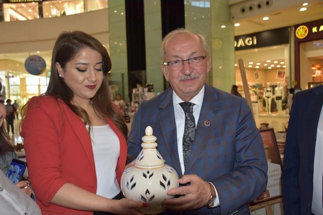 El Emeği &Uuml;r&uuml;nler G&ouml;r&uuml;c&uuml;ye &Ccedil;ıktı