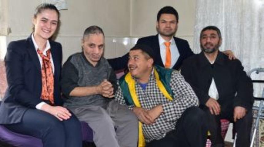 A&ccedil;ık Kapı Projesi &Ccedil;&ouml;z&uuml;m &Uuml;retiyor