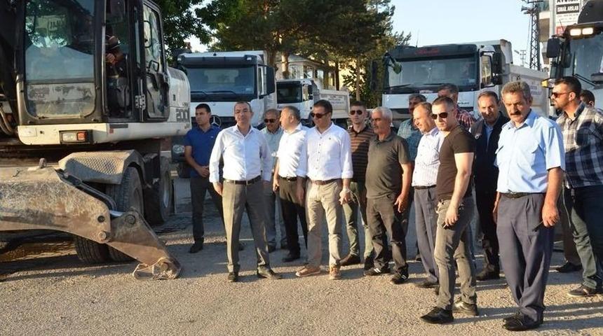 Atakan &Ccedil;elik Caddesi Bsk Asfaltla Kaplanıyor