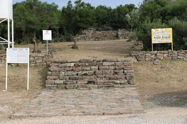 Aigai Kazı Çalışmalarına Yunusemre’den Destek