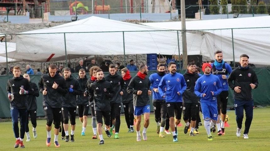Karab&uuml;kspor&rsquo;da Akhisar Hazırlıkları Başladı