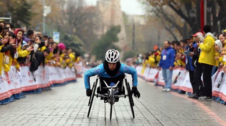 Engelli Atlet Zübeyde Süpürgeci Akdeniz Oyunları’nda Türkiye’yi Temsil Edecek