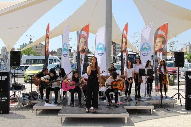 Söke’de Kadınların El Emekleri Sergilendi