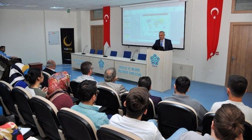 Neü’de Afrika’nın Geleceği Ve Türkiye Konuşuldu