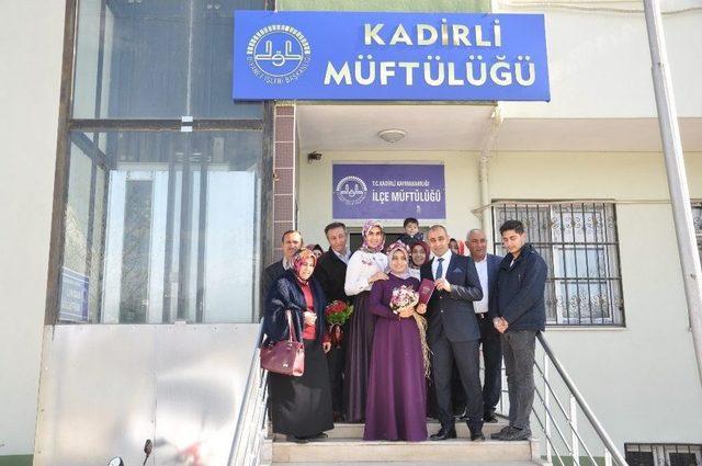 Resmi Nikahlarını Müftü Kıydı