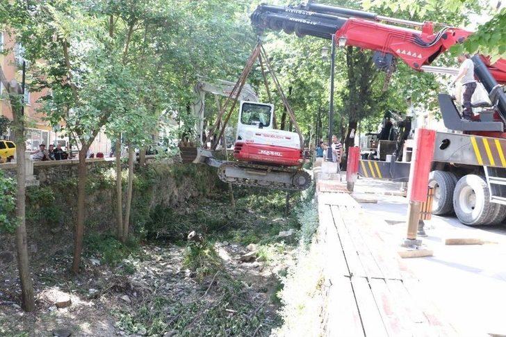 Çaybaşı Deresi’ne İş Makineleri İndi, Beklenen Çalışma Başladı G2