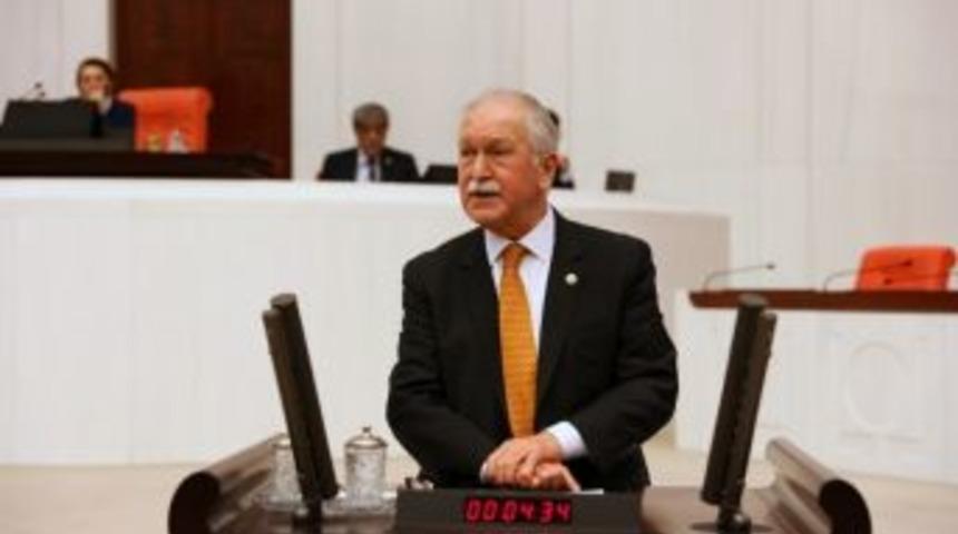 Bektaşoğlu, Meclis&rsquo;te Giresun&rsquo;un Sorunlarını Anlattı
