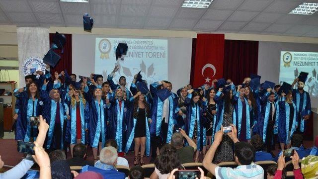 Çivril Atasay Kamer Myo Mezuniyet Töreni Gerçekleştirildi