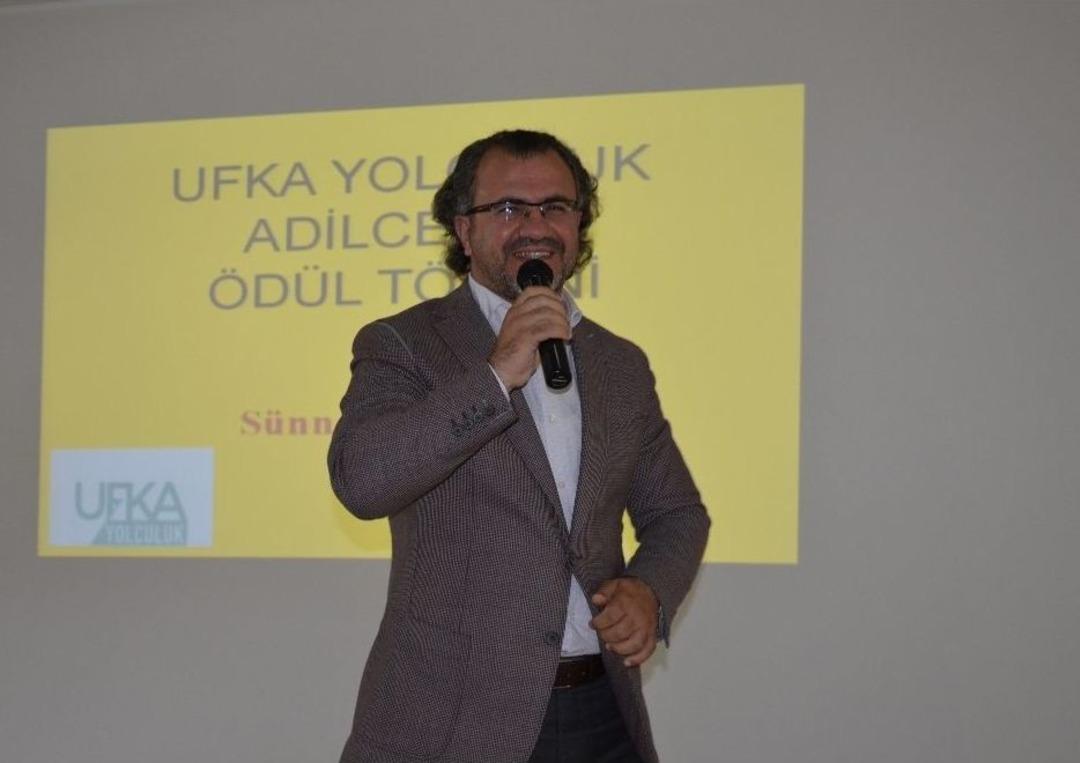 Adilcevaz&rsquo;da &ldquo;bilin&ccedil;li Aile, Duyarlı Gen&ccedil;lik&rdquo; Konferansı