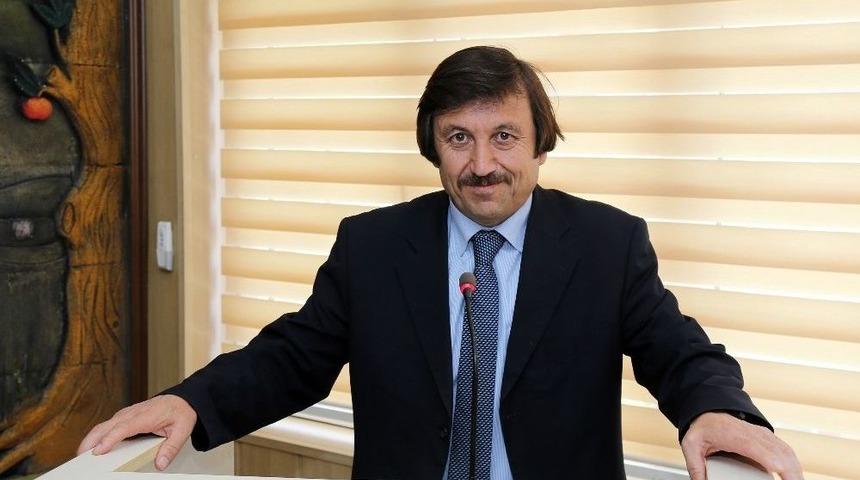 Tozlu Meclise Veda Etti